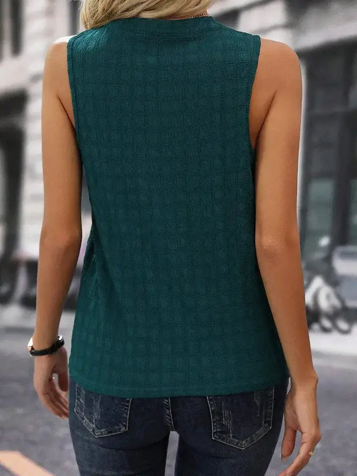 Solid Color Lattice-Textured Split Neck Sleeveless Top