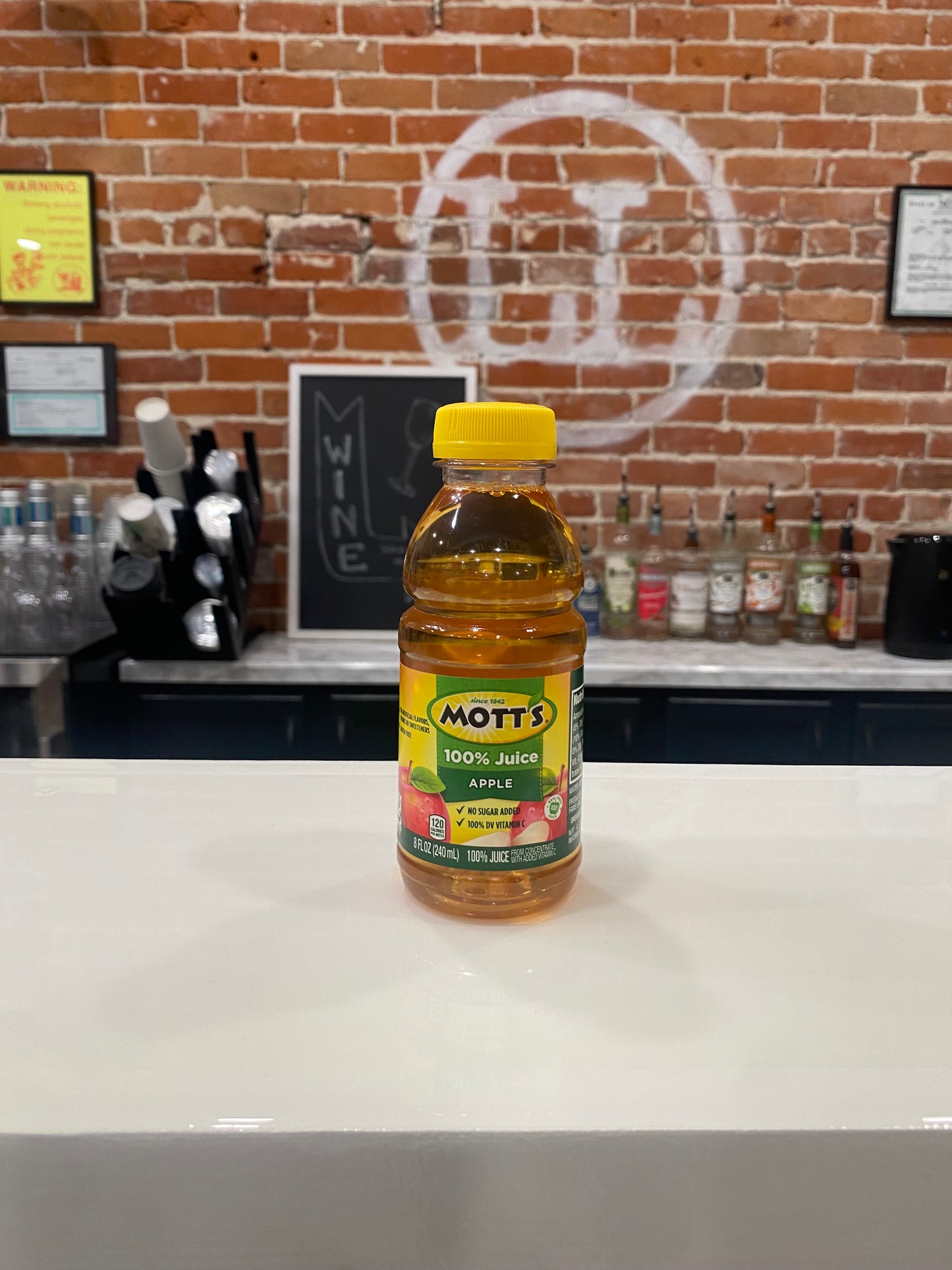 Bottled Apple Juice -Nonalcoholic Beverage