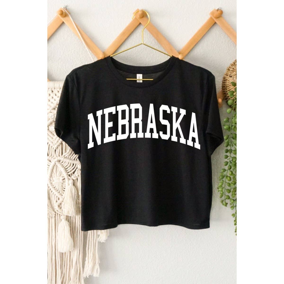 NEBRASKA GRAPHIC CROP TOP