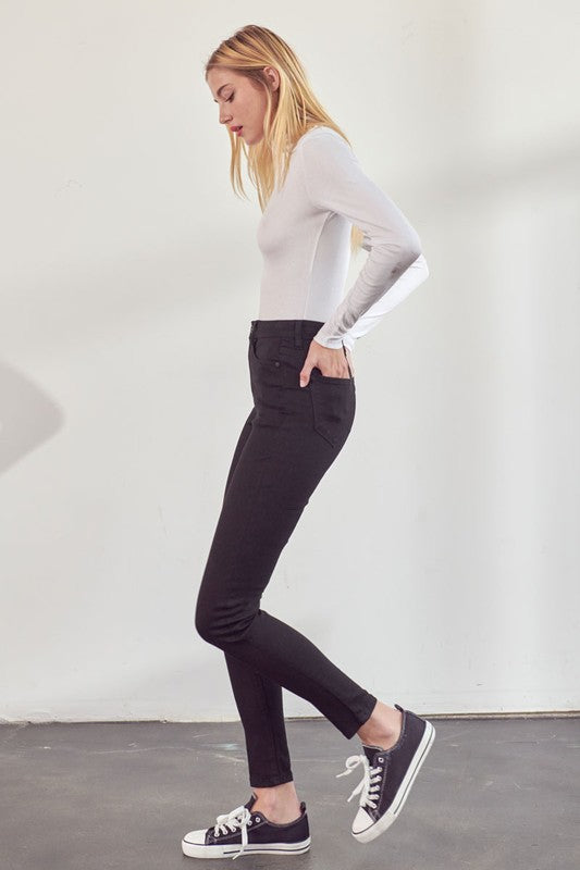 KanCan High Rise No Distressing Super Skinny Jeans