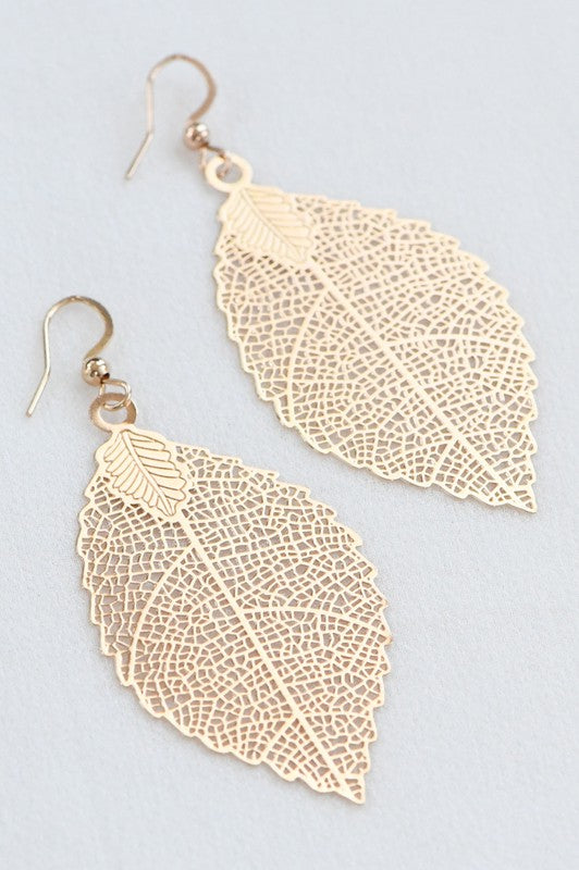 Lightweight Metal Filigree Earrings