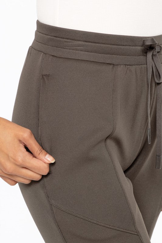 Cuffed Joggers with Zippered Pockets