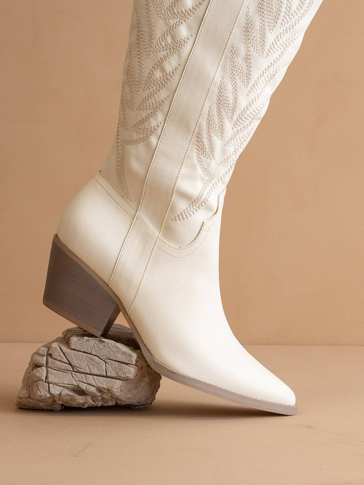 The Samara White | Embroidered Western Tall Boot