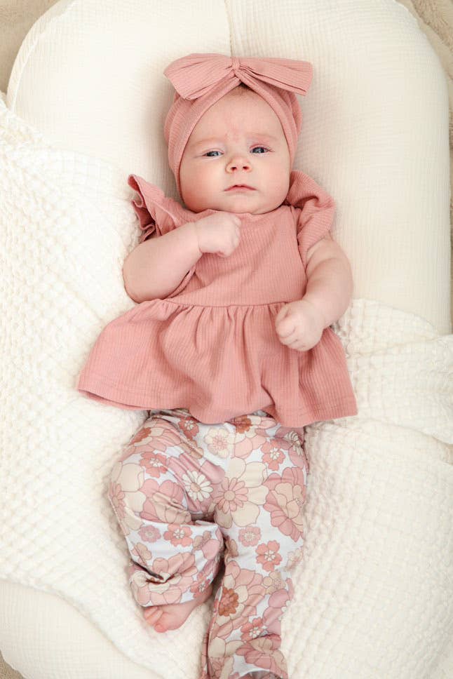 Pink Ribbed Baby Bow Hat