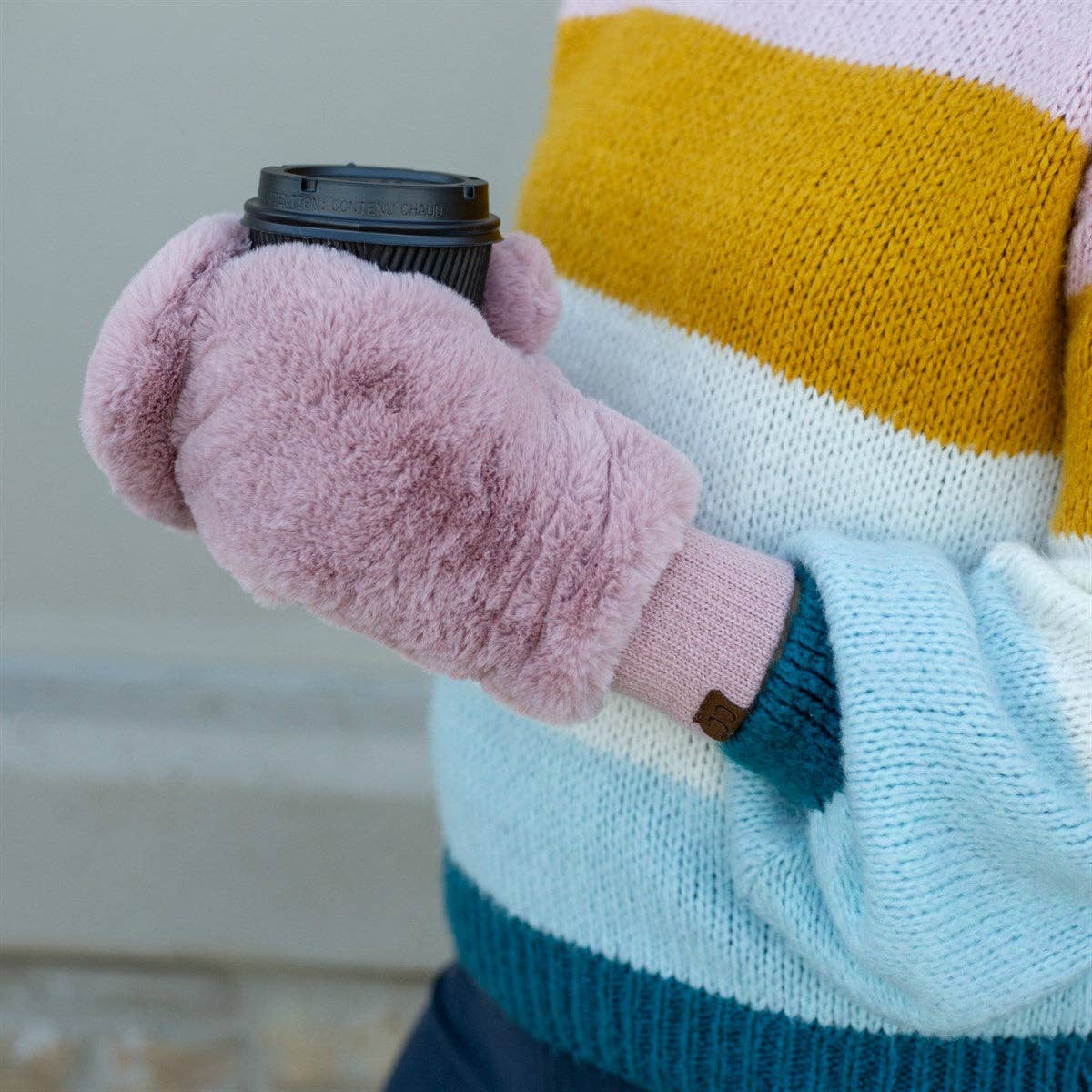 CC Sherpa Touchscreen Accessible Mittens